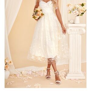 JJs House White Floral Maxi Dress